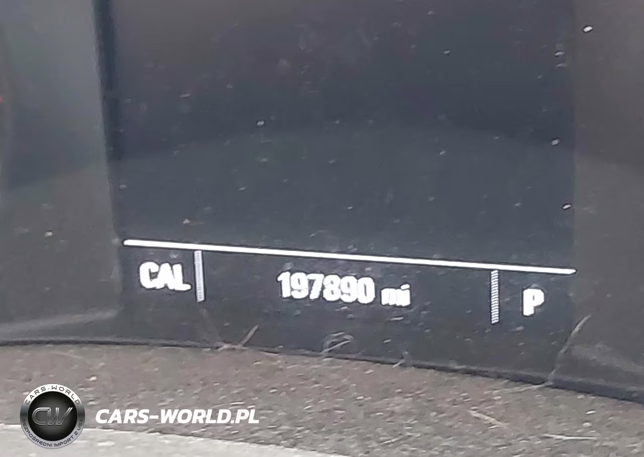 2018 Chevrolet Malibu 1Fl VIN:1G1ZC5ST2JF245988 - 15