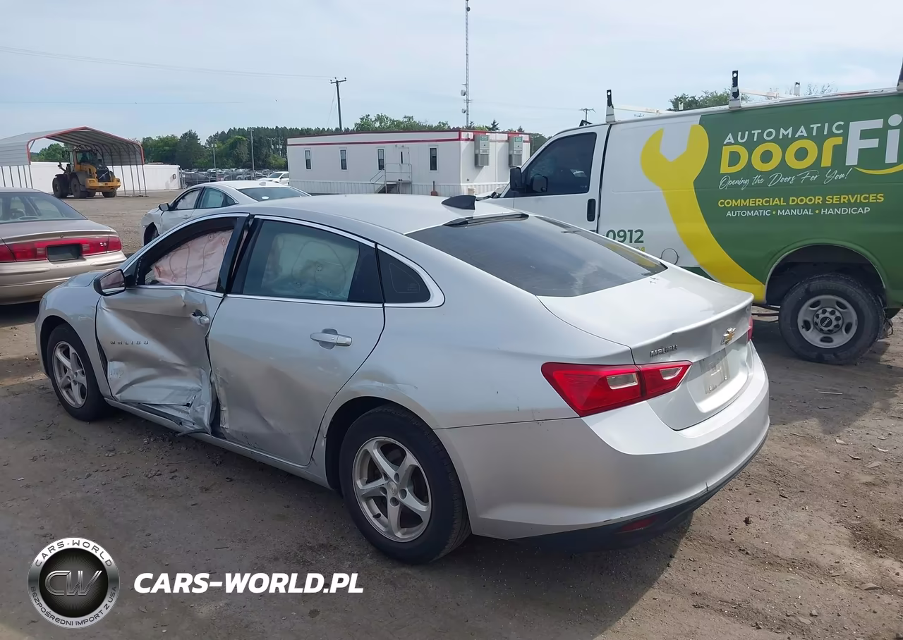 2018 Chevrolet Malibu 1Fl VIN:1G1ZC5ST2JF245988 - 3