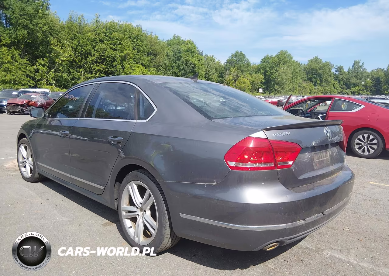 2013 Volkswagen Passat 2.0L Tdi Se VIN:1VWBN7A33DC066491 - 3