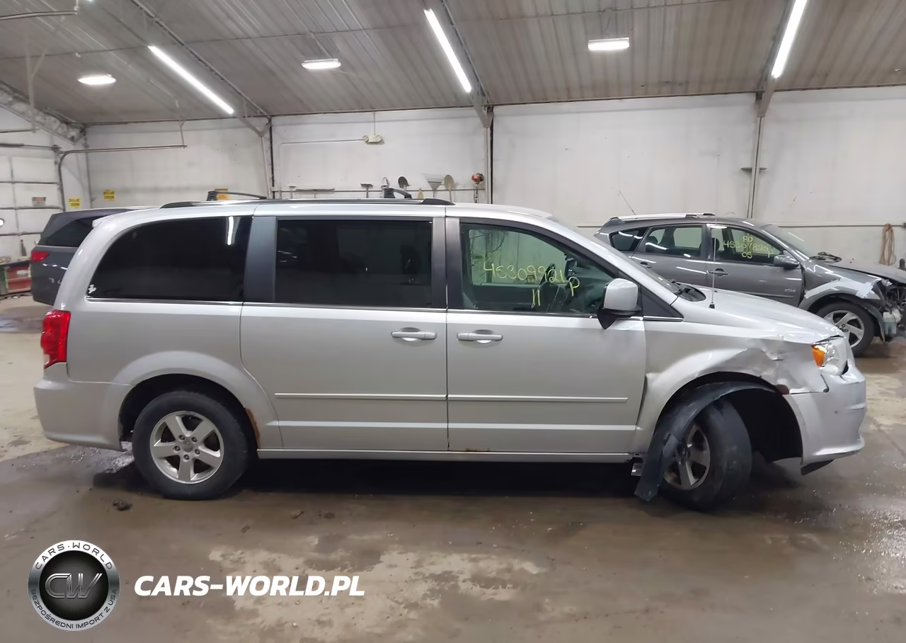 2011 Dodge Grand Caravan Crew VIN:2D4RN5DG5BR718958 - 14
