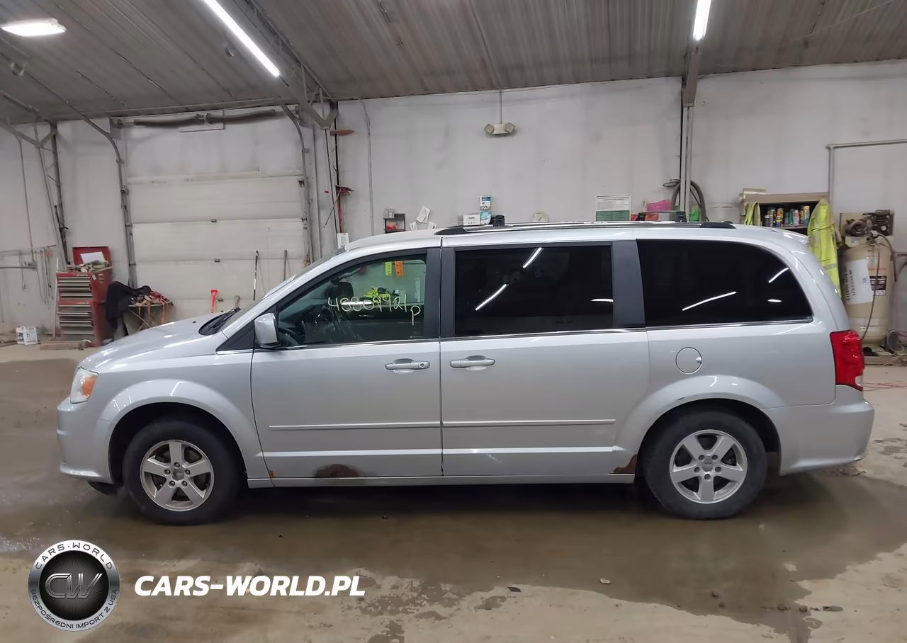 2011 Dodge Grand Caravan Crew VIN:2D4RN5DG5BR718958 - 15