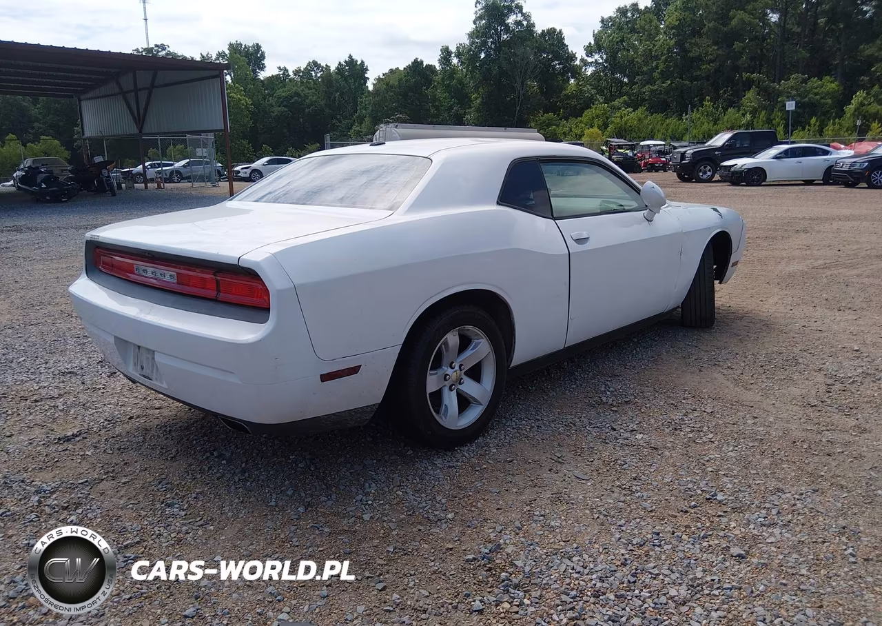2014 Dodge Challenger Sxt VIN:2C3CDYAG1EH249782 - 4