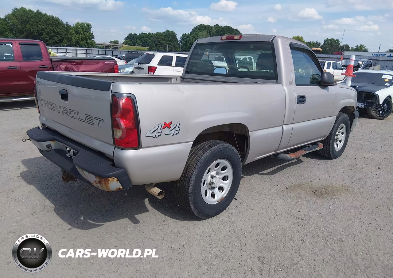 2005 Chevrolet Silverado 1500 Work Truck VIN:1GCEK14V15Z342720 - 4