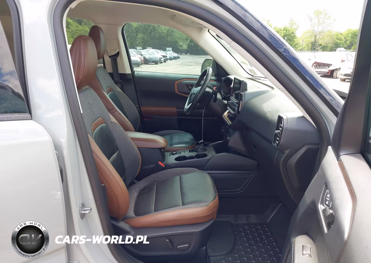 2023 Ford Bronco Sport Outer Banks VIN:3FMCR9C6XPRD26837 - 5