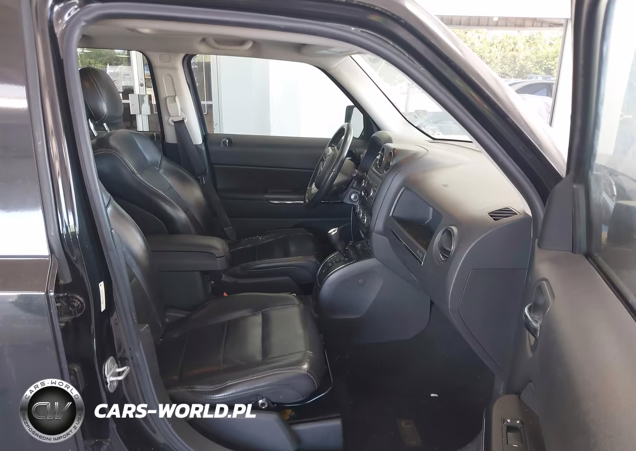 2011 Jeep Patriot Latitude X VIN:1J4NT4GB2BD109545 - 5