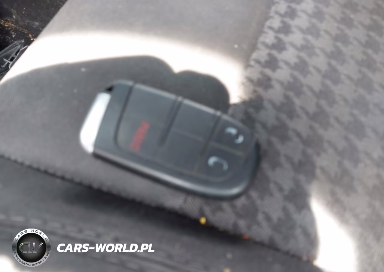 2019 Dodge Challenger Sxt VIN:2C3CDZAG3KH616215 - 11