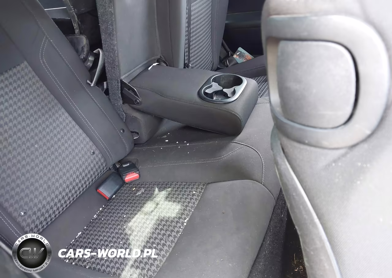 2019 Dodge Challenger Sxt VIN:2C3CDZAG3KH616215 - 8