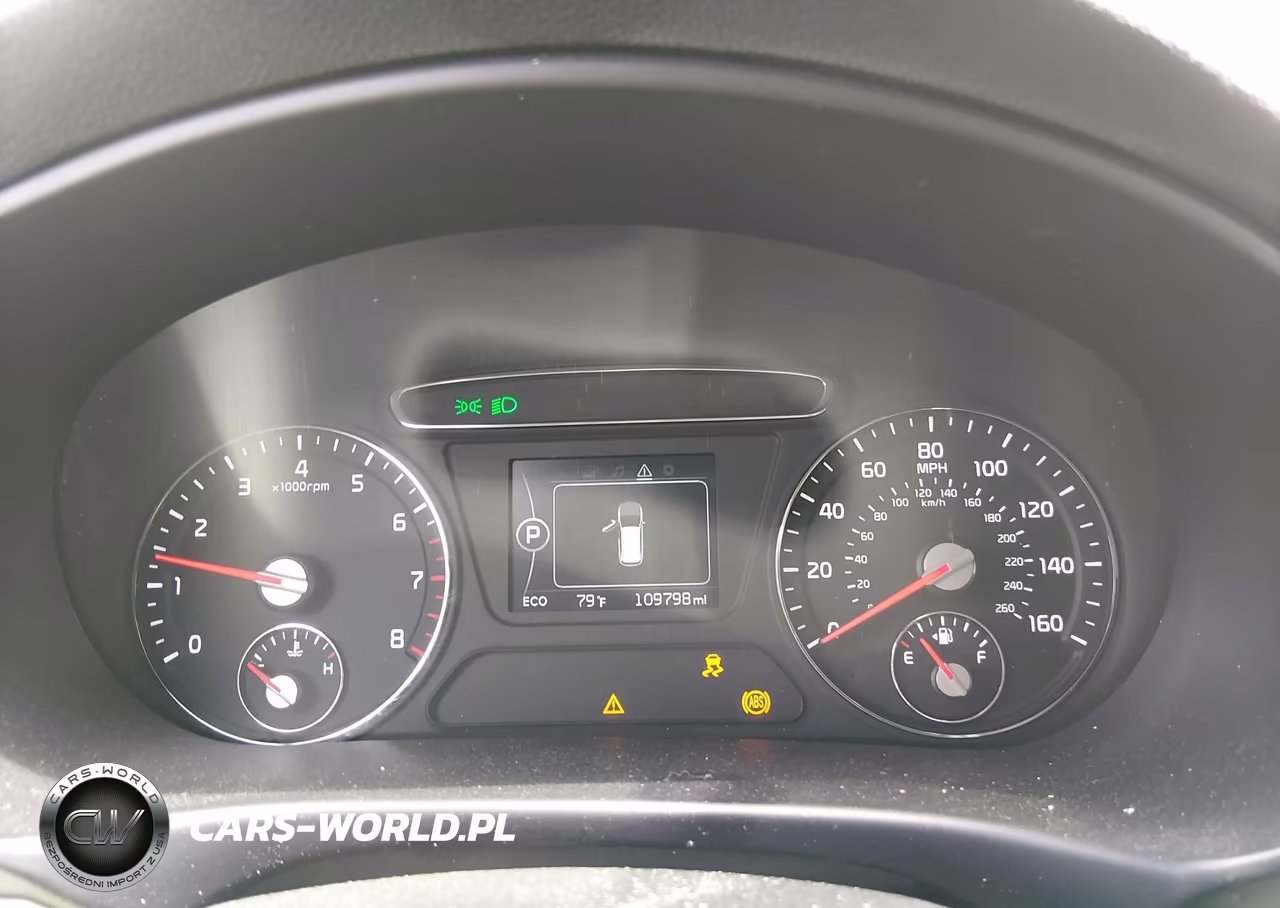 2018 Kia Sorento 2.4L Lx VIN:5XYPG4A3XJG410701 - 7