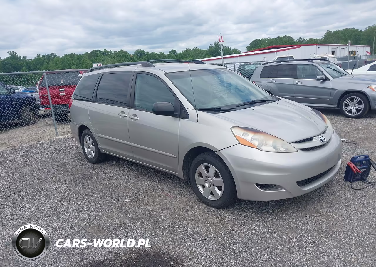 2006 Toyota Sienna Le – zdjęcie 1 z 11