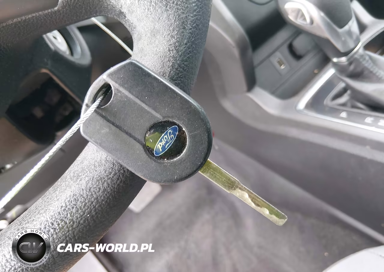 2018 Ford Escape S VIN:1FMCU0F71JUD05812 - 11