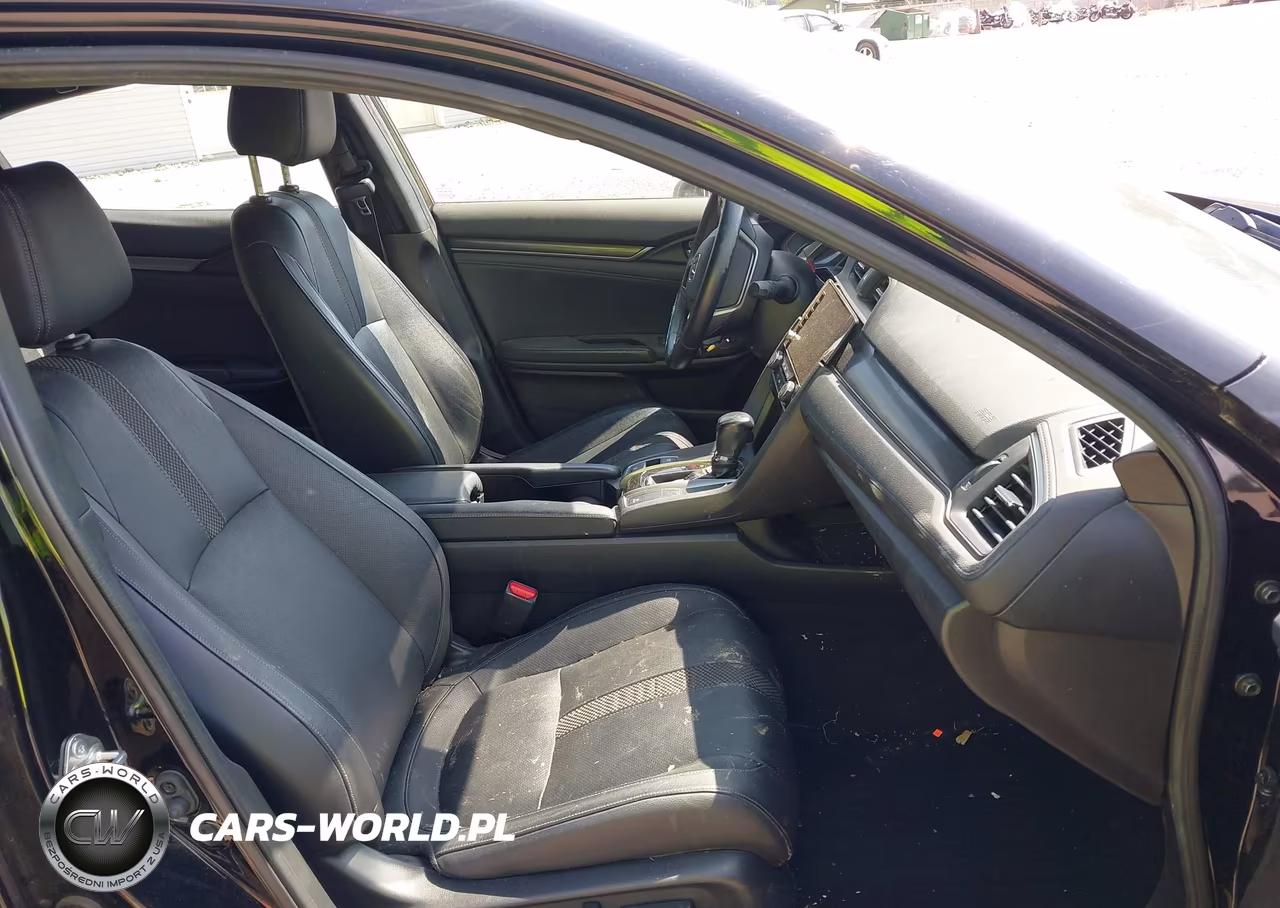 2020 Honda Civic Sport Touring VIN:SHHFK7H99LU218054 - 5