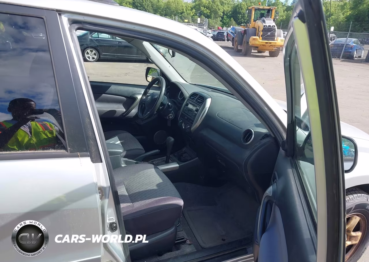 2004 Toyota Rav4 VIN:JTEHD20V346022037 - 5