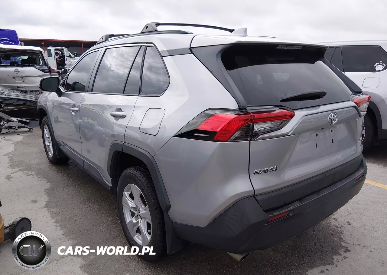 2020 Toyota Rav4 Xle VIN:2T3W1RFV7LW088138 - 3