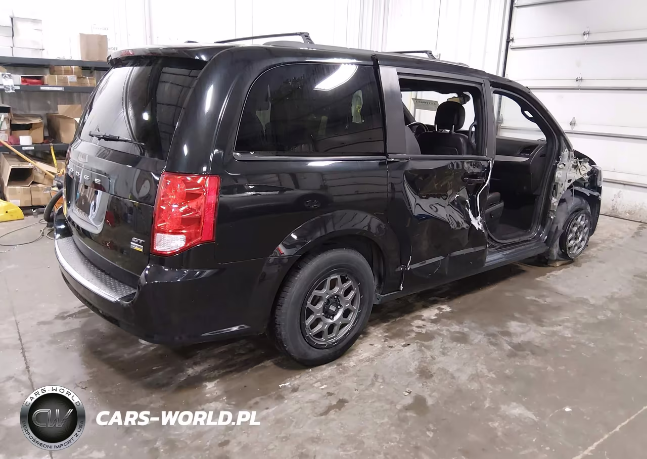 2018 Dodge Grand Caravan Gt VIN:2C4RDGEG8JR284060 - 4