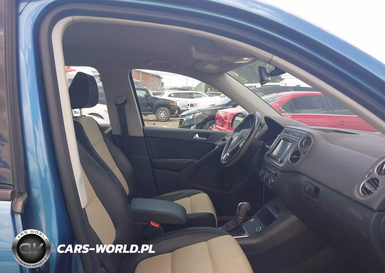 2017 Volkswagen Tiguan 2.0T-2.0T S VIN:WVGAV7AX9HK004764 - 5