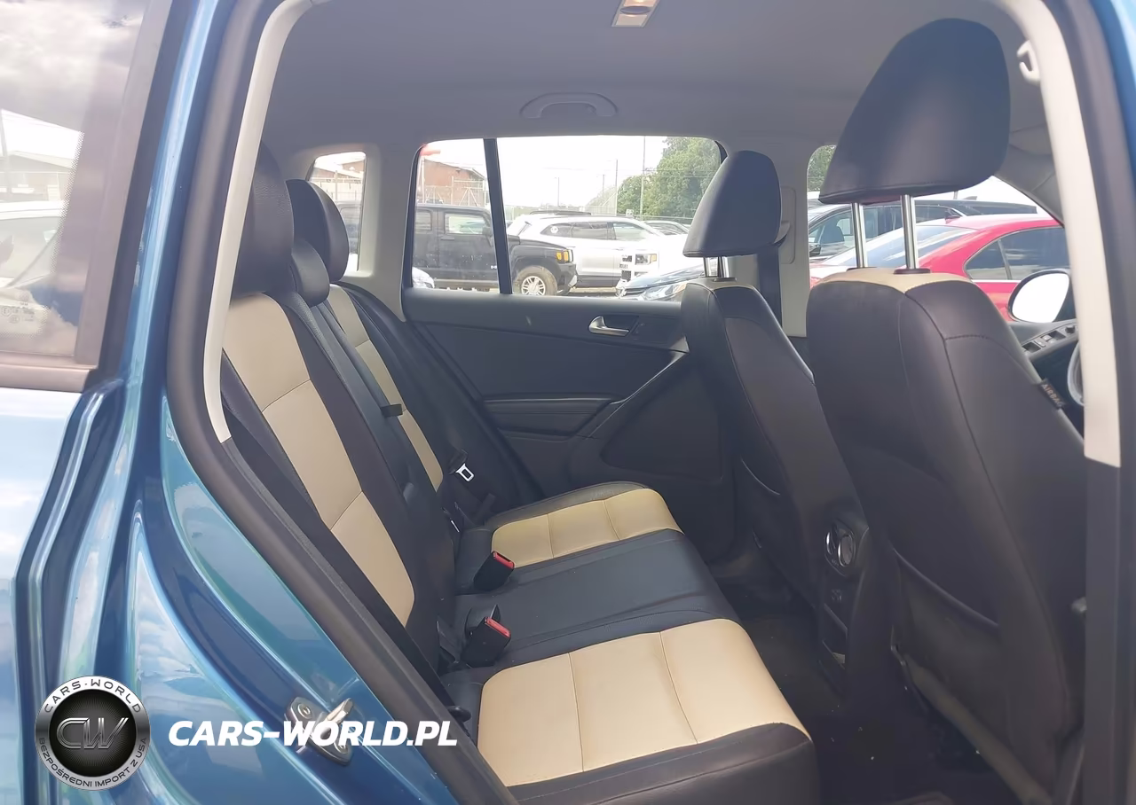 2017 Volkswagen Tiguan 2.0T-2.0T S VIN:WVGAV7AX9HK004764 - 8