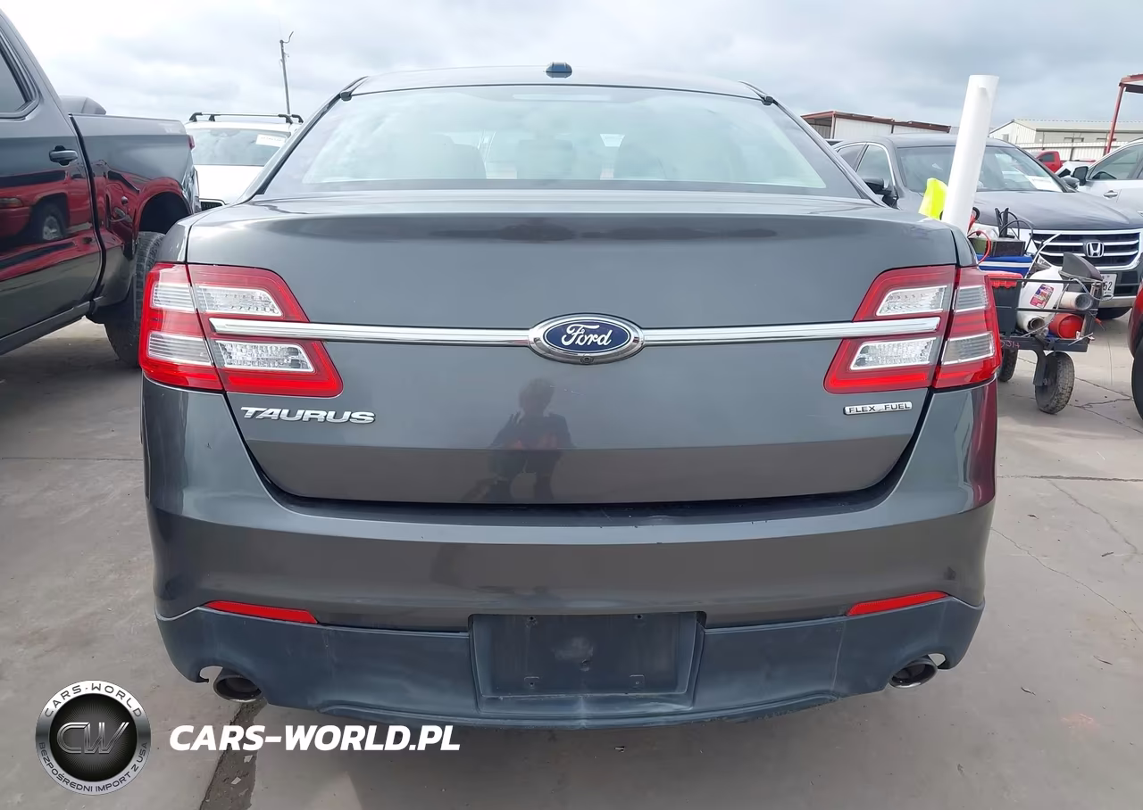 2017 Ford Taurus Se VIN:1FAHP2D8XHG110640 - 16