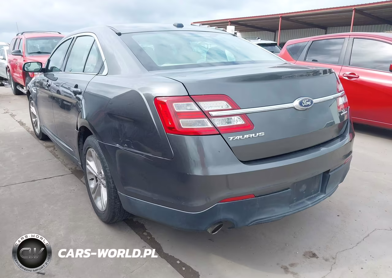 2017 Ford Taurus Se VIN:1FAHP2D8XHG110640 - 3