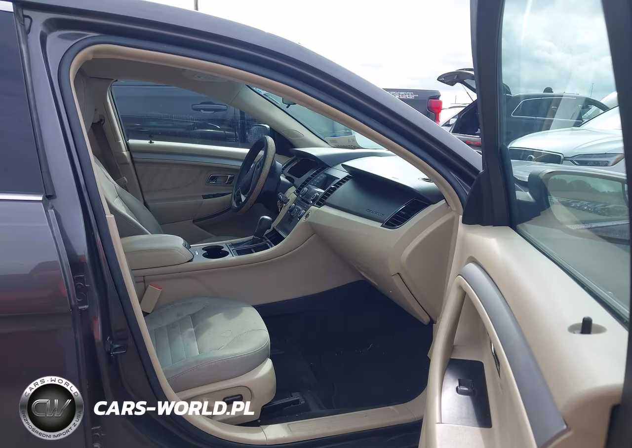 2017 Ford Taurus Se VIN:1FAHP2D8XHG110640 - 5
