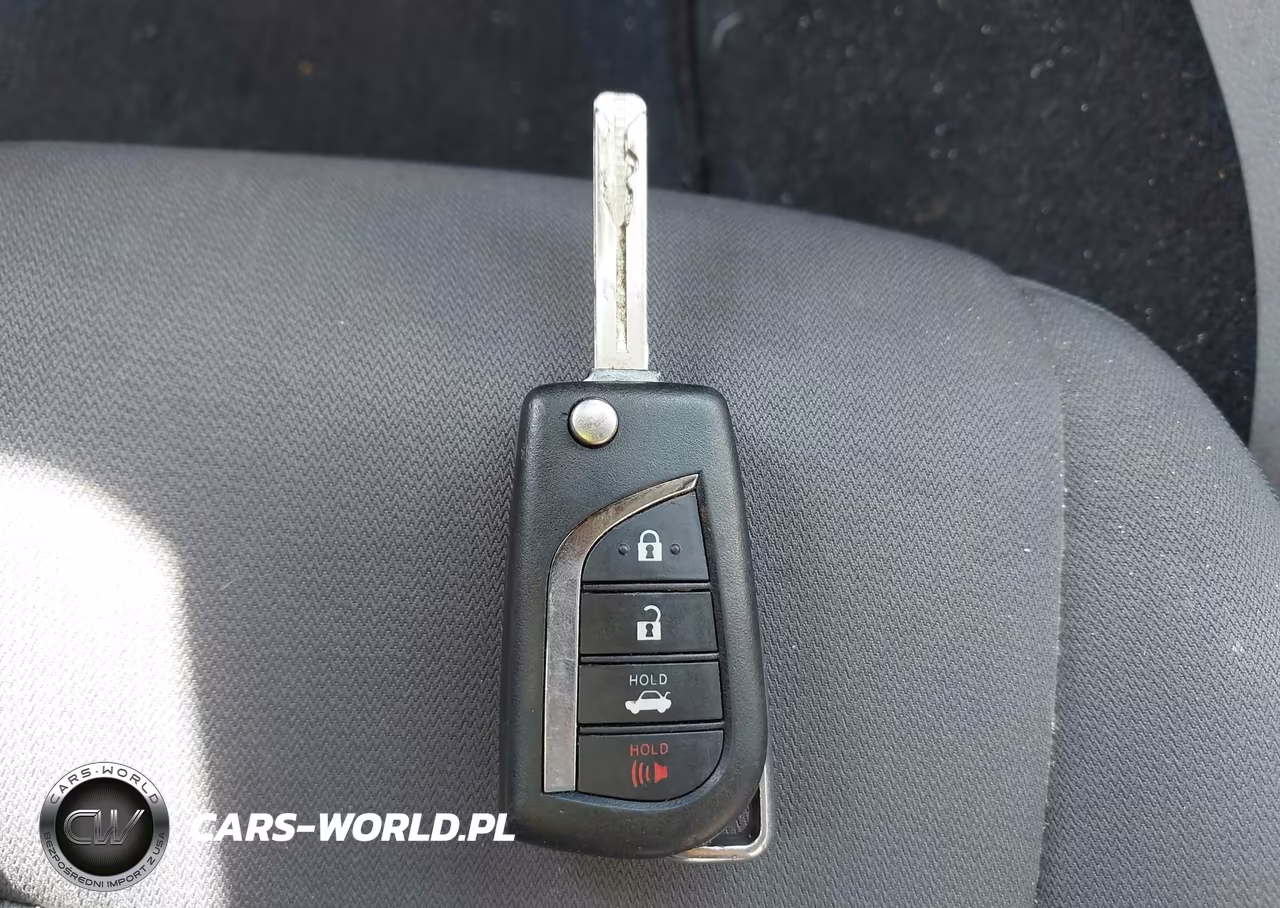 2024 Toyota Camry Le VIN:4T1C11AK5RU196938 - 11