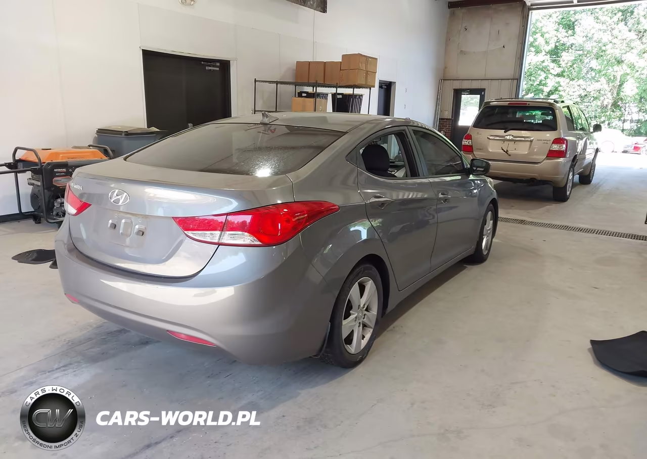2013 Hyundai Elantra Gls VIN:5NPDH4AE9DH302021 - 4