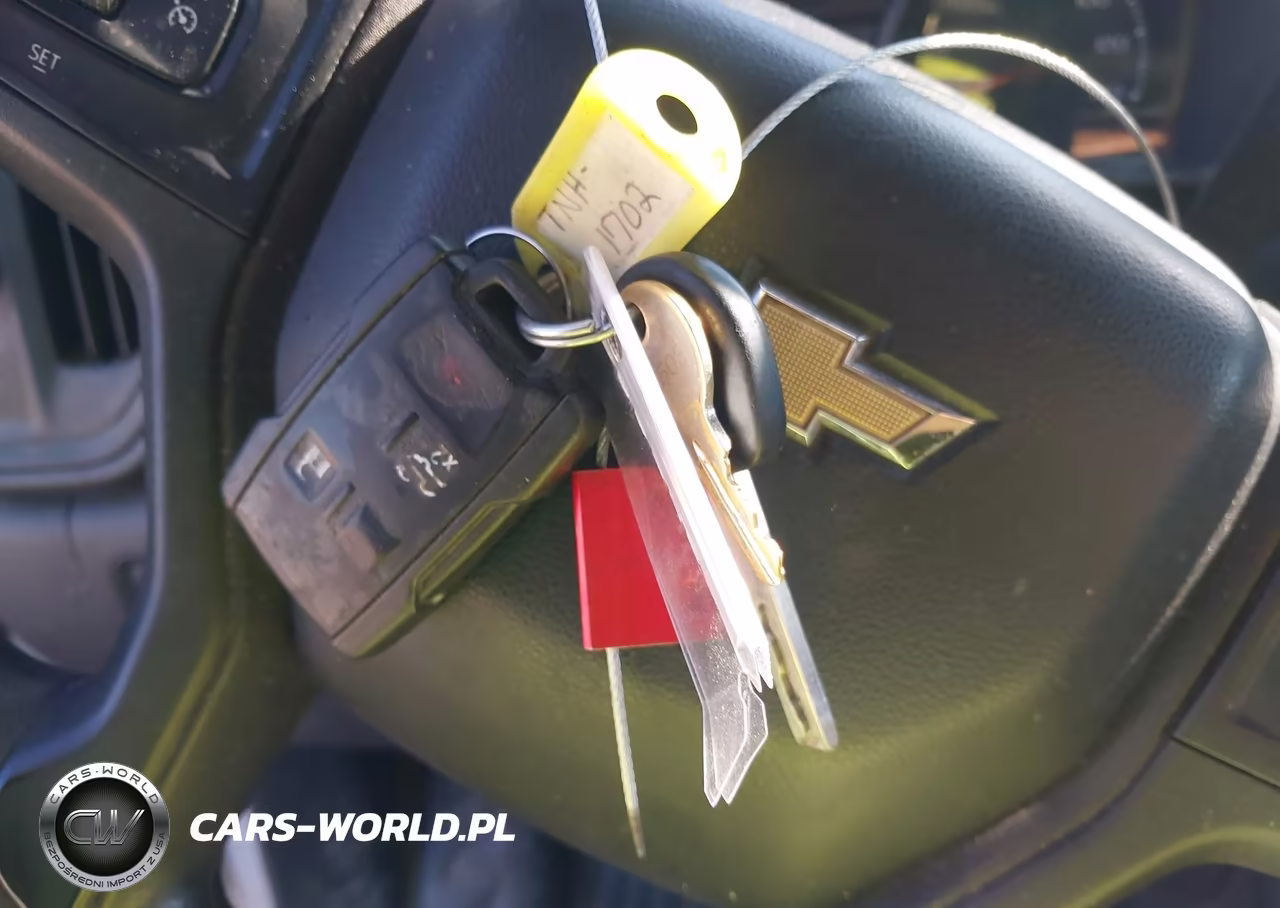 2019 Chevrolet Silverado 1500 Work Truck VIN:3GCNWAEF6KG298849 - 11