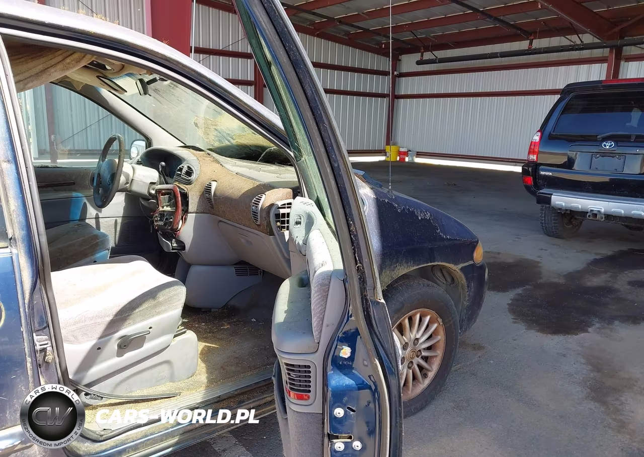 2000 Chrysler Town & Country Lx VIN:1C4GP44R4YB585563 - 5