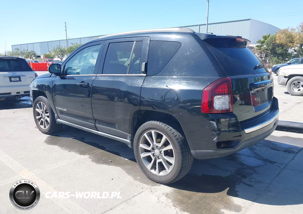 2014 Jeep Compass Limited VIN:1C4NJCCB3ED653326 - 3