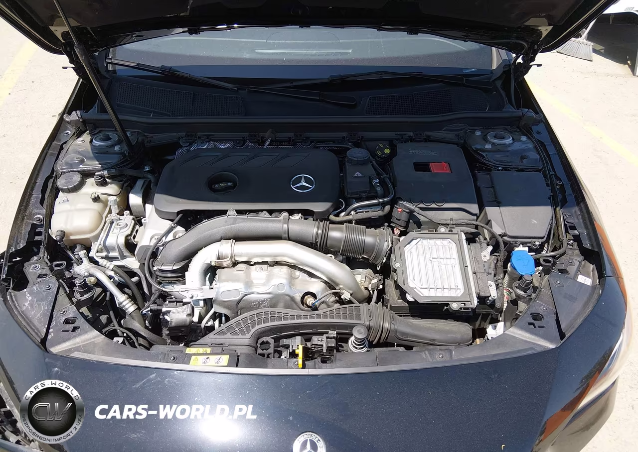 2025 Mercedes-Benz Cla 250 Coupe VIN:W1K5J4GB0SN498813 - 10