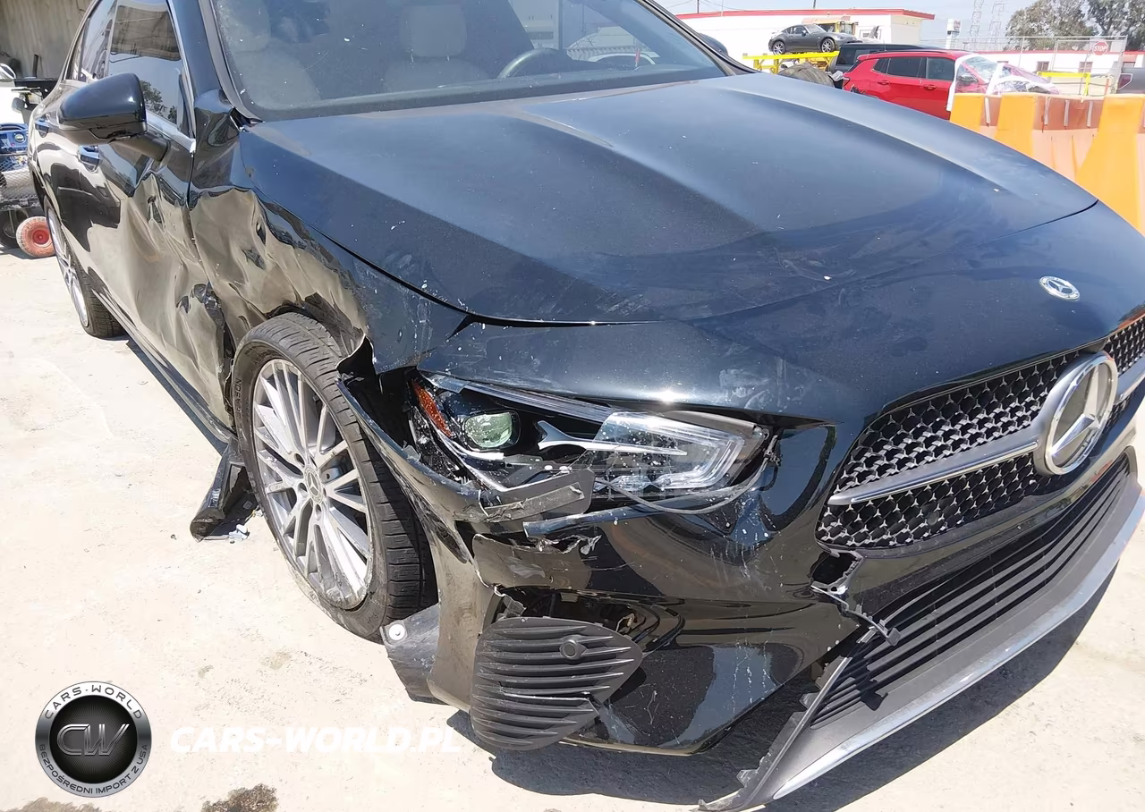 2025 Mercedes-Benz Cla 250 Coupe VIN:W1K5J4GB0SN498813 - 13