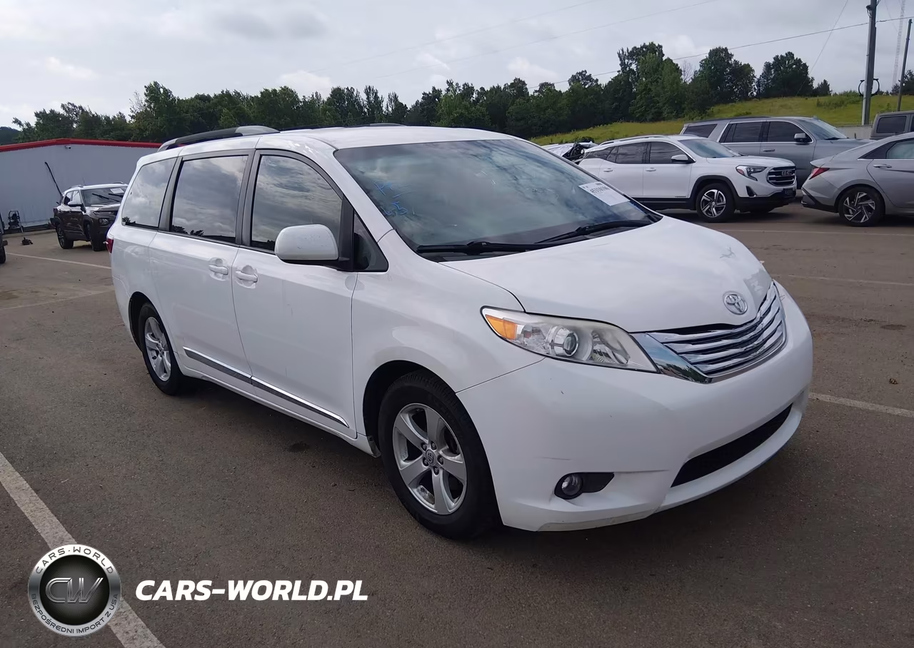 2015 Toyota Sienna Le 8 Passenger – zdjęcie 1 z 16