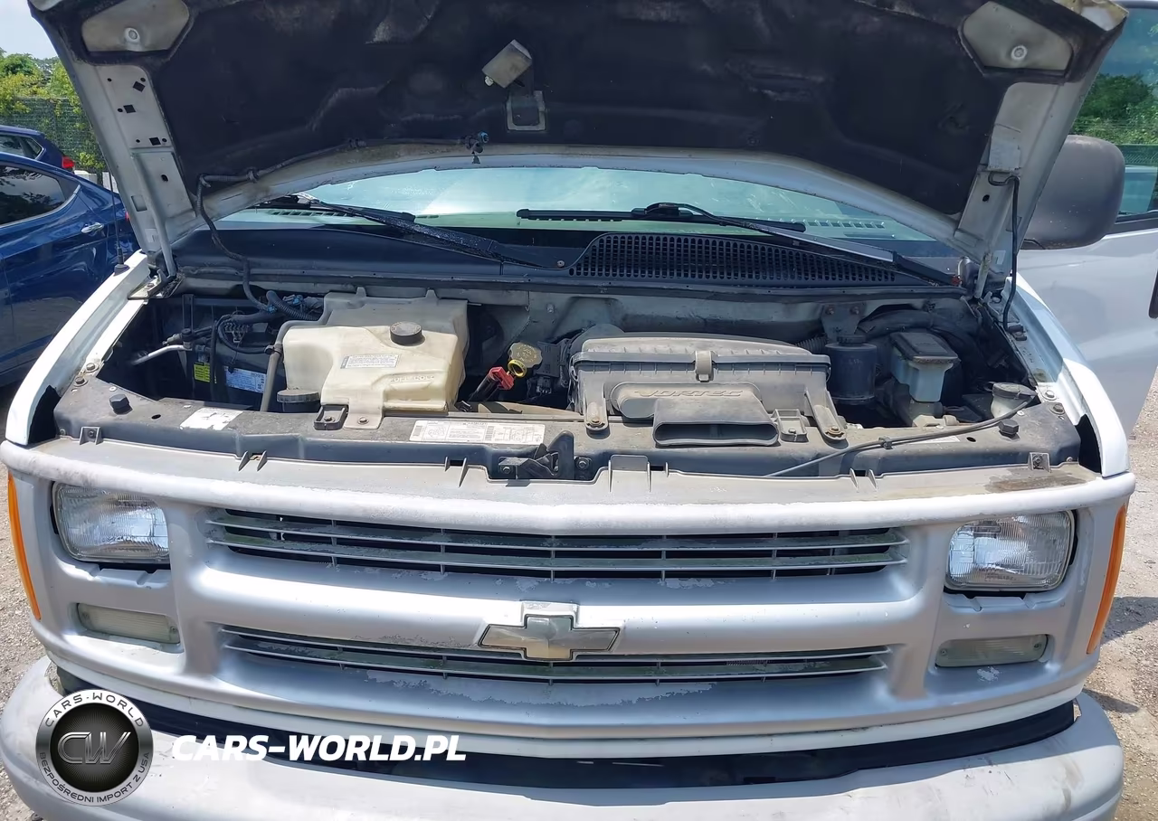 1996 Chevrolet G10 VIN:1GCFG15M0T1038270 - 10