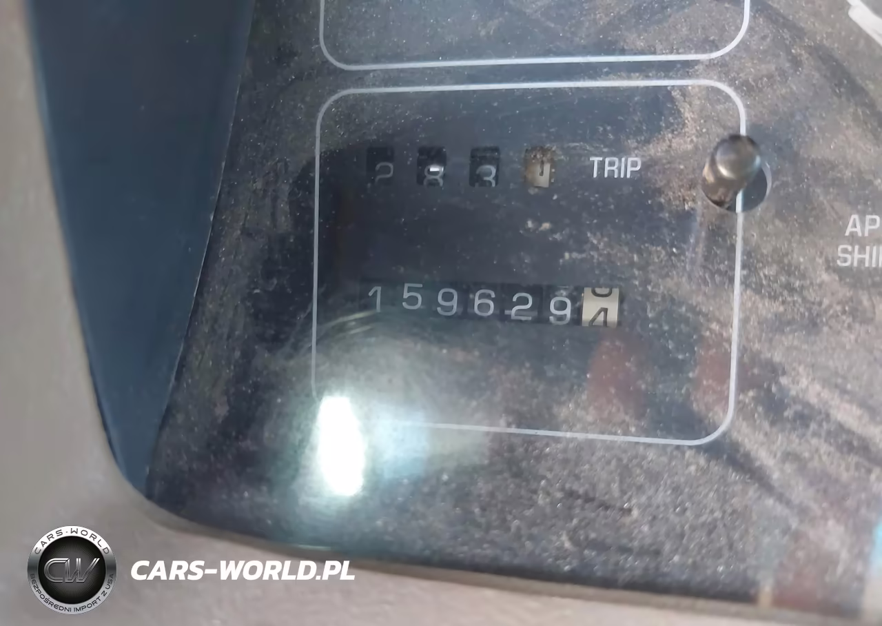 1995 Buick Roadmaster Limited VIN:1G4BT52P5SR404705 - 15