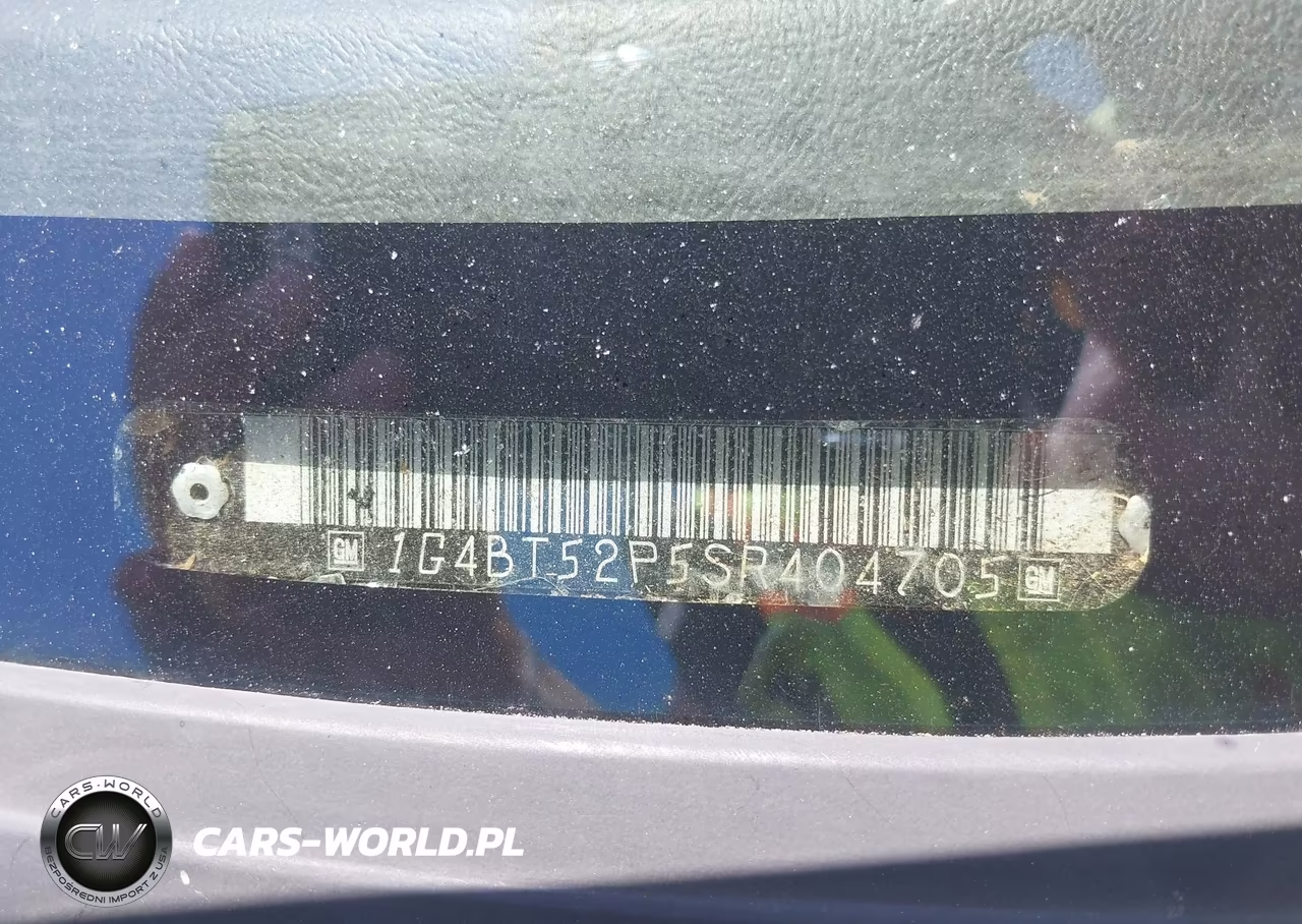 1995 Buick Roadmaster Limited VIN:1G4BT52P5SR404705 - 9