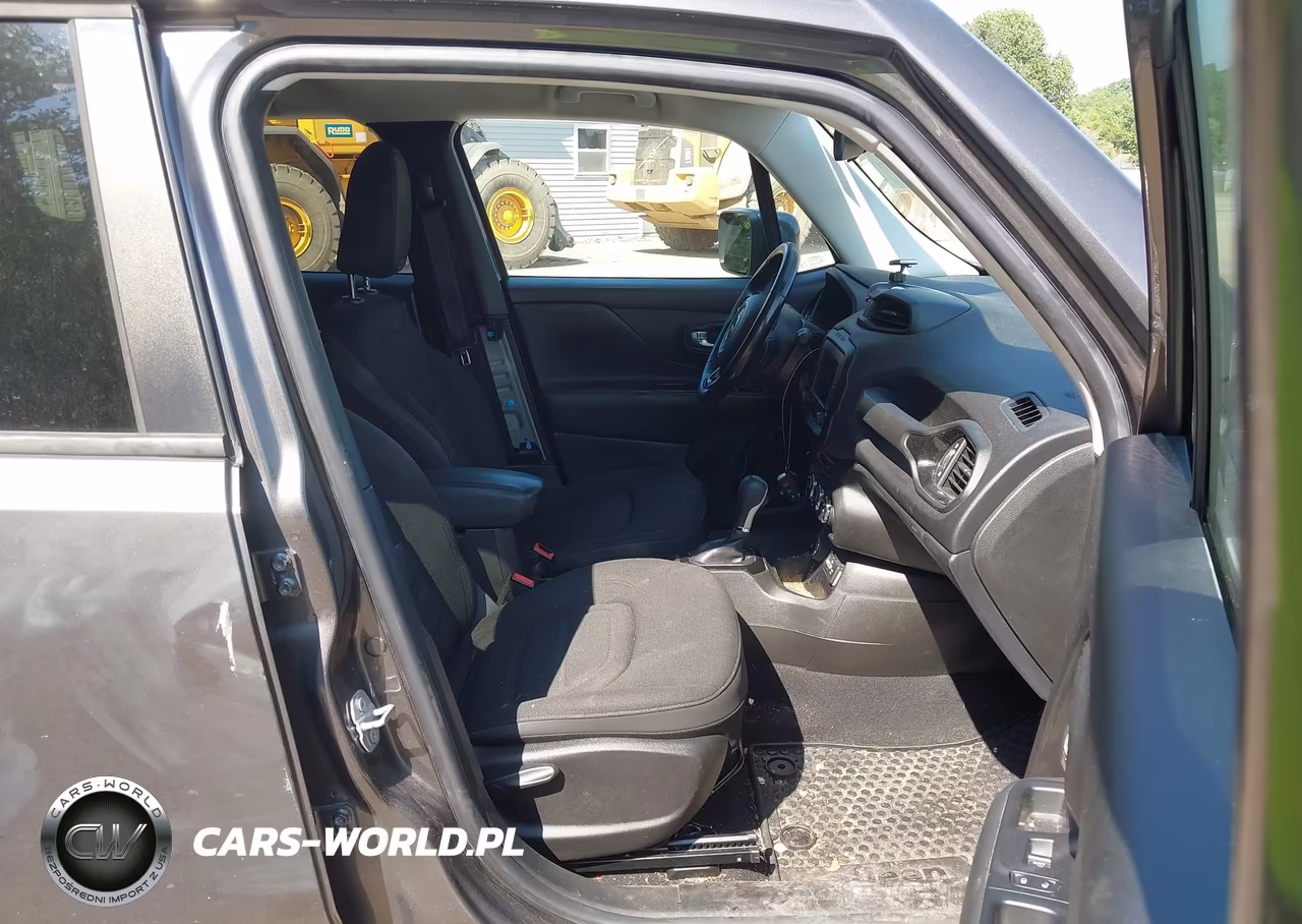2017 Jeep Renegade Altitude 4X4 VIN:ZACCJBBB2HPF41402 - 5
