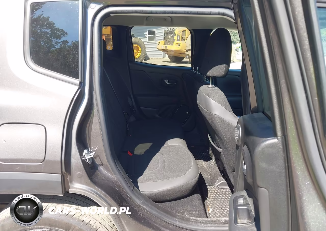 2017 Jeep Renegade Altitude 4X4 VIN:ZACCJBBB2HPF41402 - 8