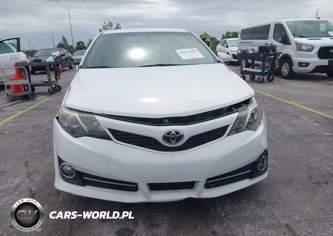 2014 Toyota Camry Se VIN:4T1BF1FK3EU765818 - 12