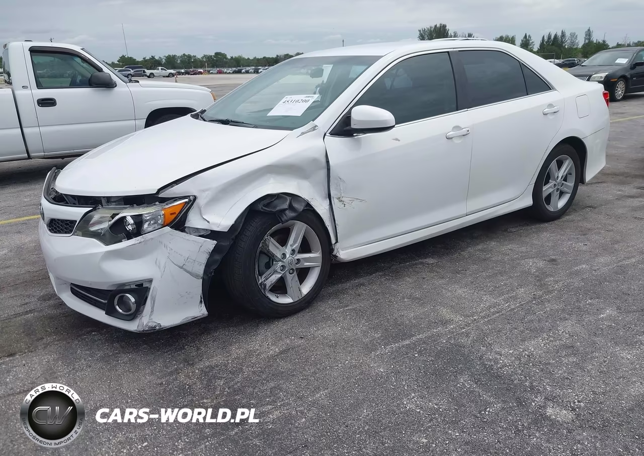 2014 Toyota Camry Se VIN:4T1BF1FK3EU765818 - 2