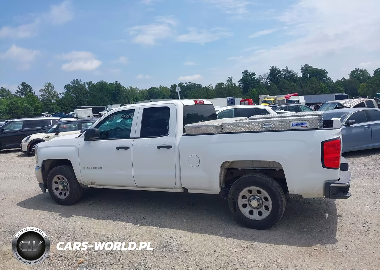 2018 Chevrolet Silverado 1500 Ls VIN:1GCRCNEC0JZ246610 - 14