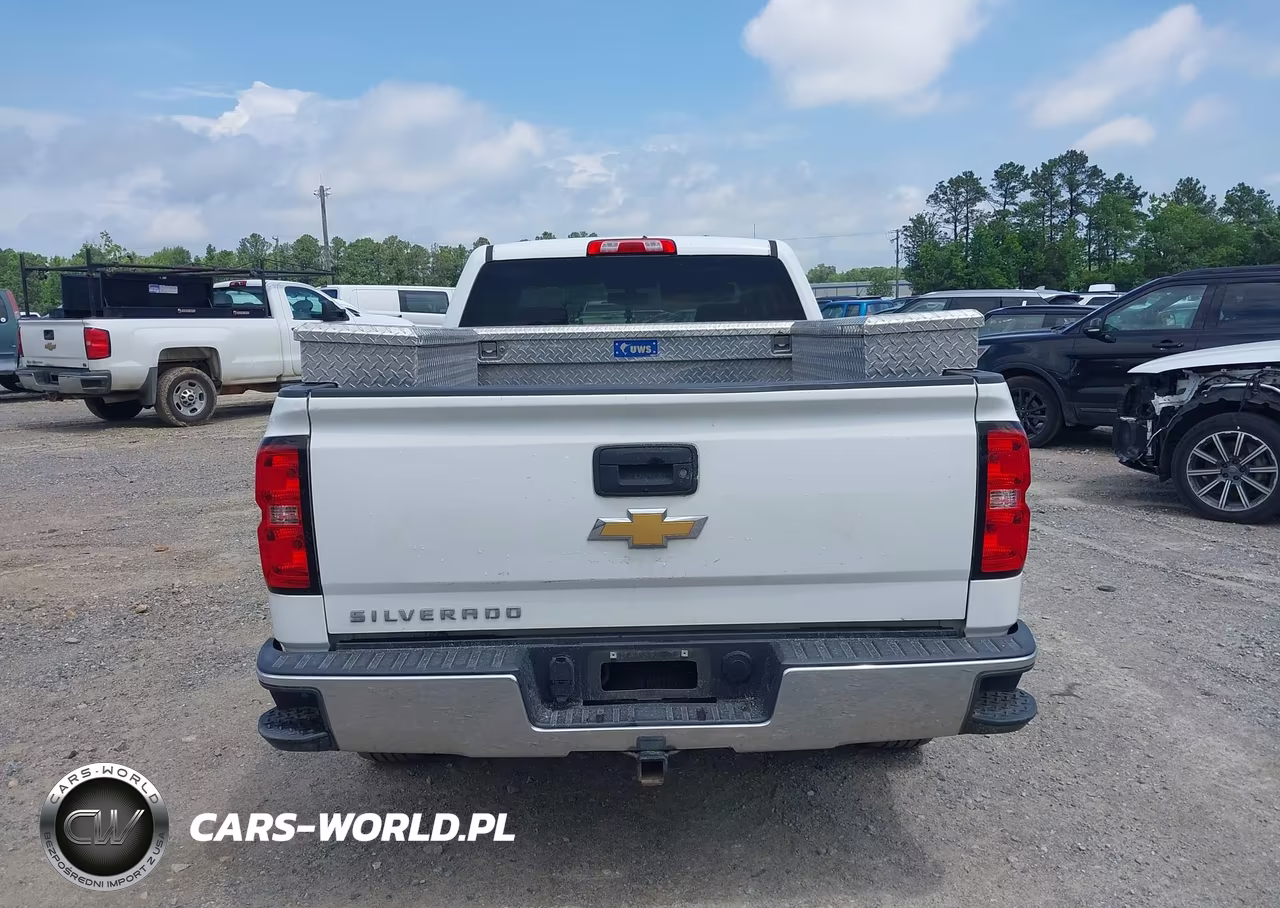 2018 Chevrolet Silverado 1500 Ls VIN:1GCRCNEC0JZ246610 - 16