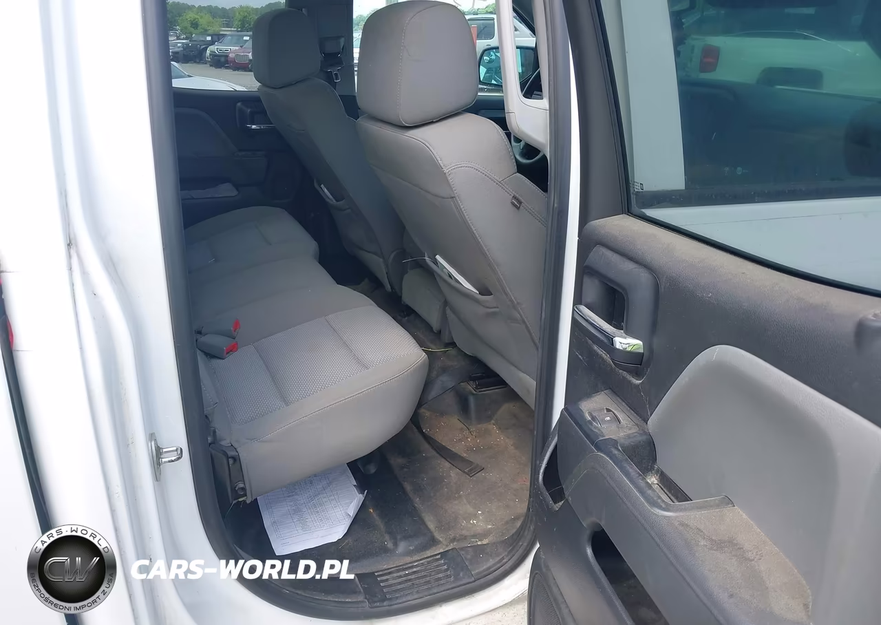 2018 Chevrolet Silverado 1500 Ls VIN:1GCRCNEC0JZ246610 - 8