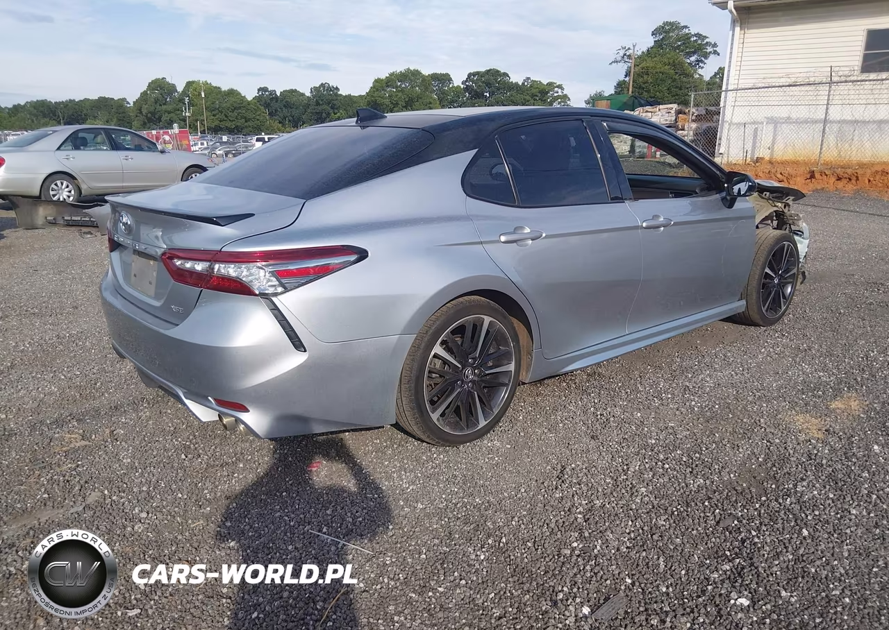 2019 Toyota Camry Xse VIN:4T1B61HK0KU192689 - 4