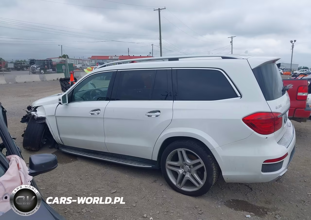 2016 Mercedes-Benz Gl 550 4Matic VIN:4JGDF7DE2GA638720 - 14