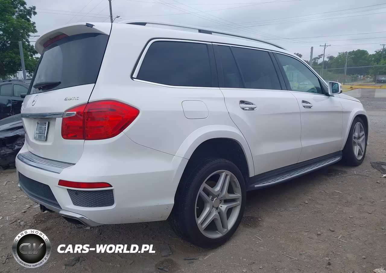 2016 Mercedes-Benz Gl 550 4Matic VIN:4JGDF7DE2GA638720 - 4