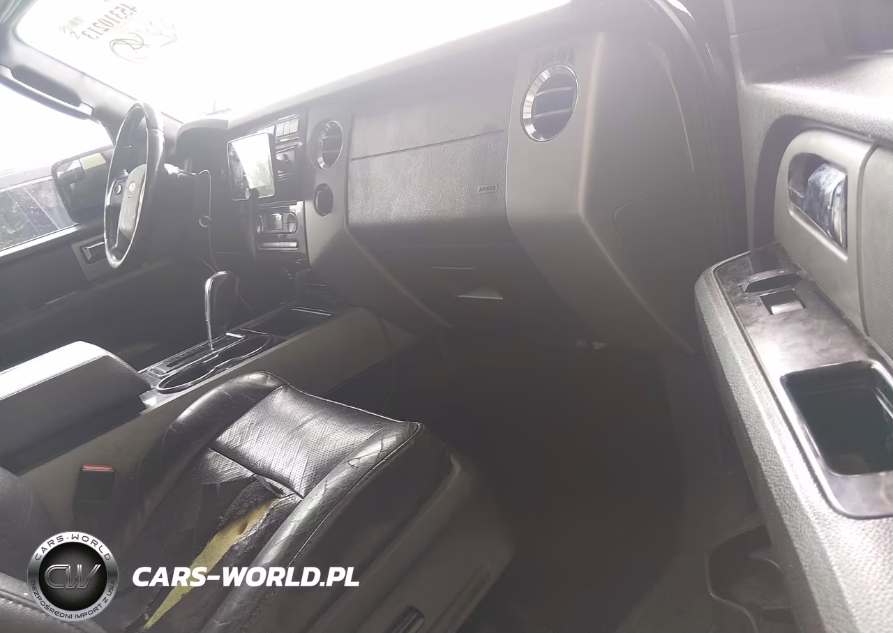 2012 Ford Expedition Limited VIN:1FMJU1K59CEF08736 - 5