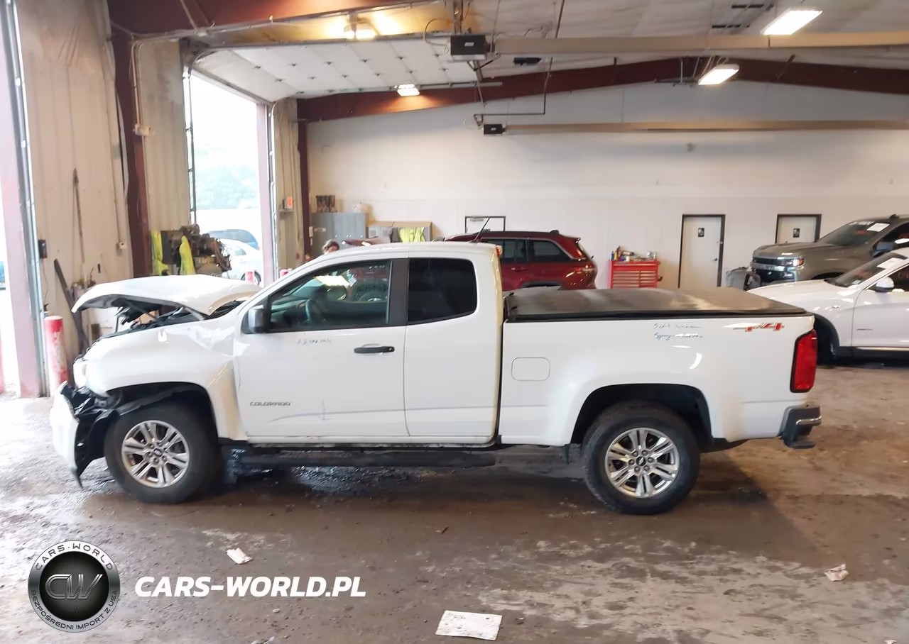 2018 Chevrolet Colorado Wt VIN:1GCHTBEN5J1171672 - 14