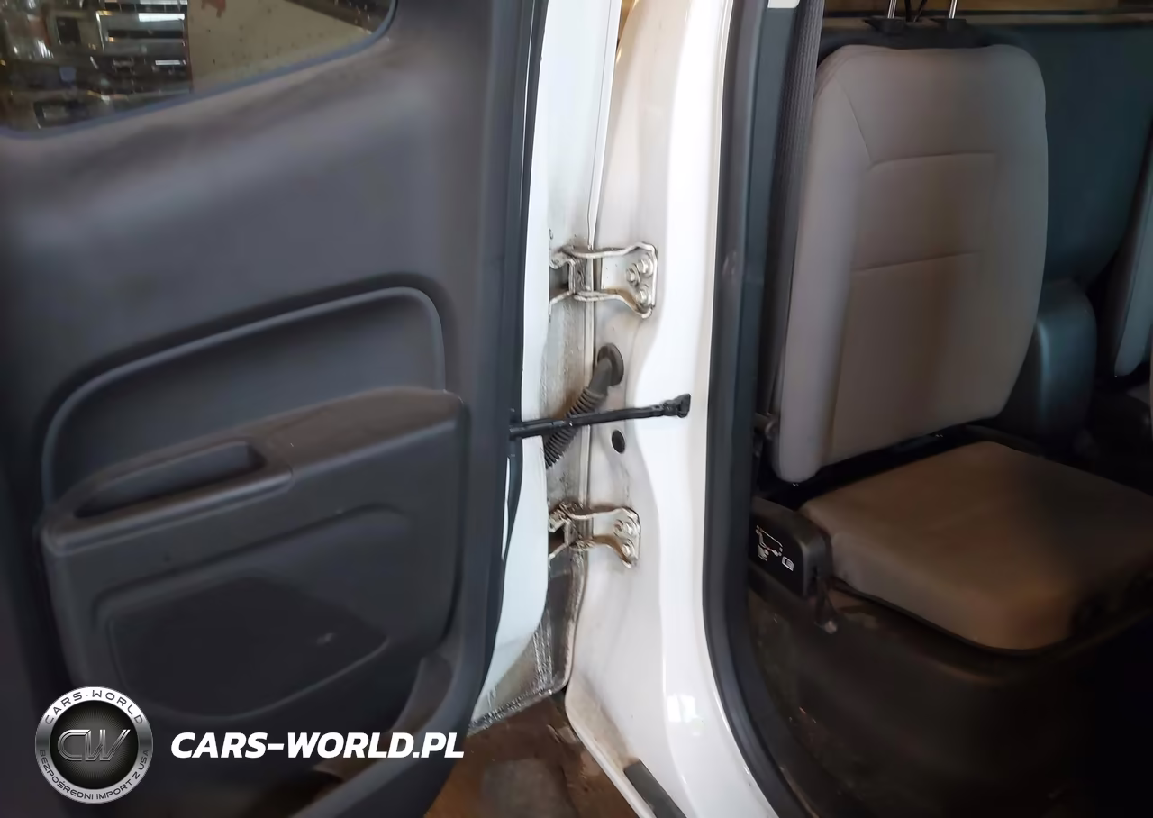 2018 Chevrolet Colorado Wt VIN:1GCHTBEN5J1171672 - 8