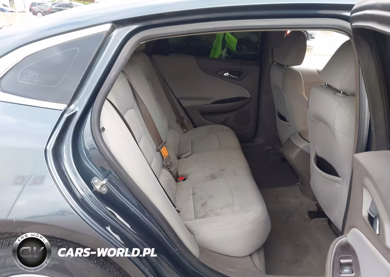 2019 Chevrolet Malibu 1Ls VIN:1G1ZB5ST7KF197876 - 8