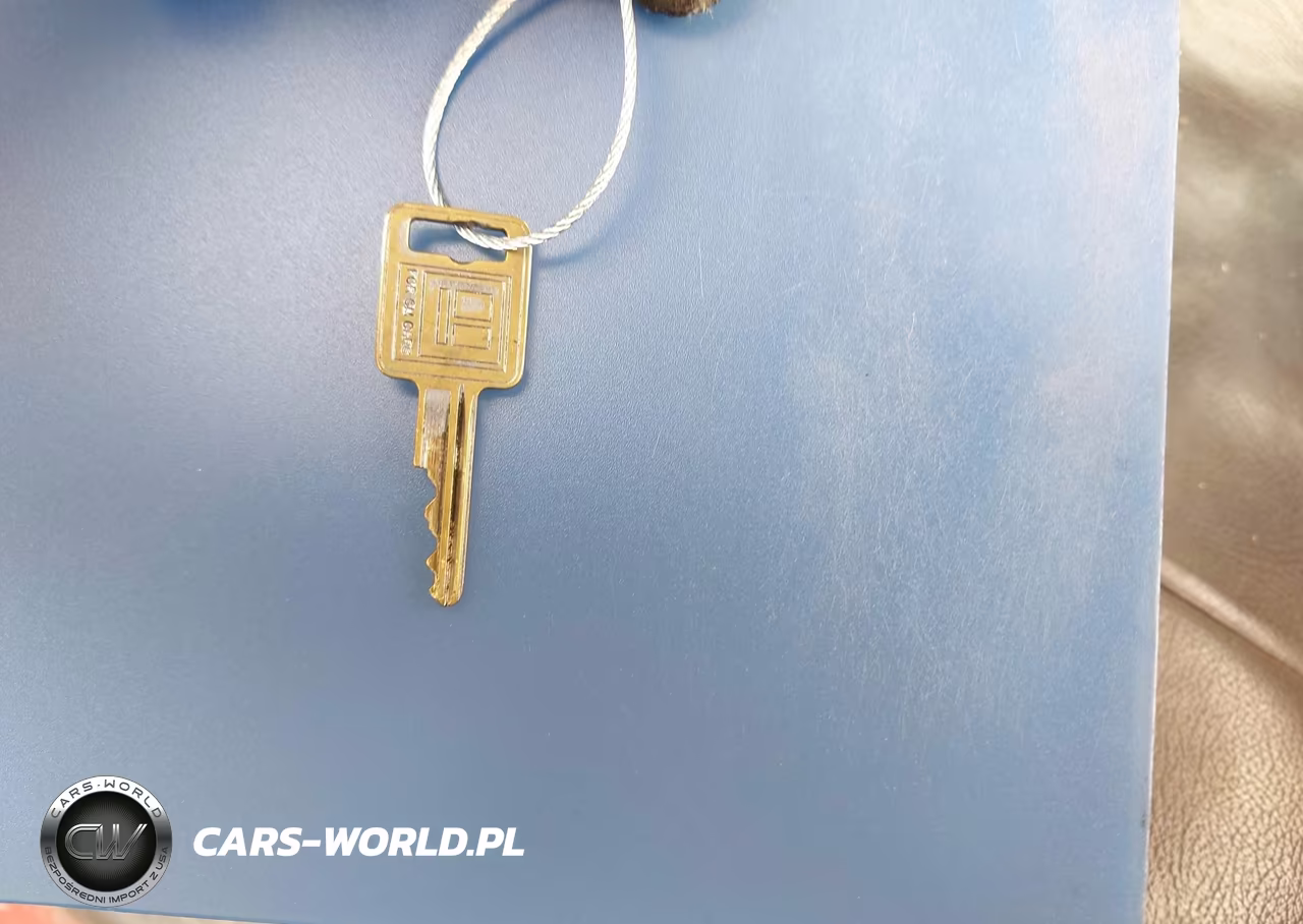 1989 Chevrolet Gmt-400 C1500 VIN:1GCDC14K0KZ285520 - 11