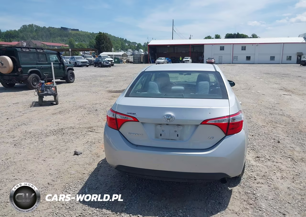 2015 Toyota Corolla Le VIN:2T1BURHE0FC446777 - 17